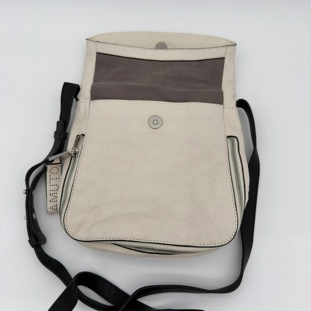 Vince Camuto Cream Leather Crossbody Bag Flap Satchel Handbag‎ Purse